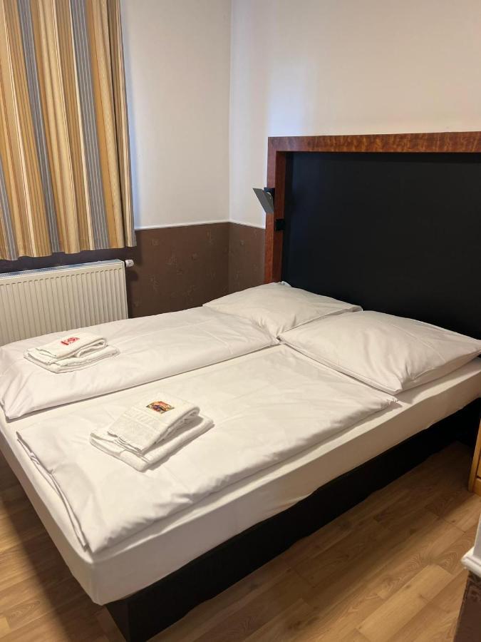 Lessien Hotel Castellana מראה חיצוני תמונה