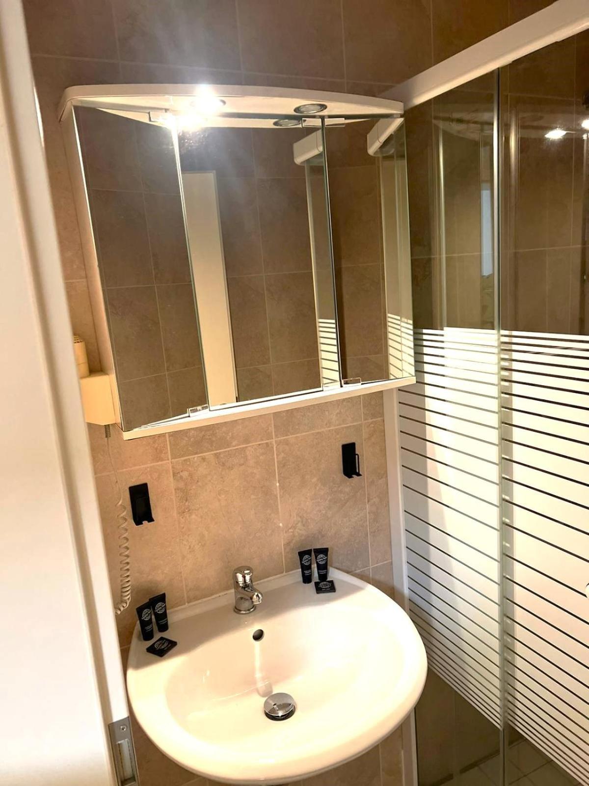 Lessien Hotel Castellana מראה חיצוני תמונה