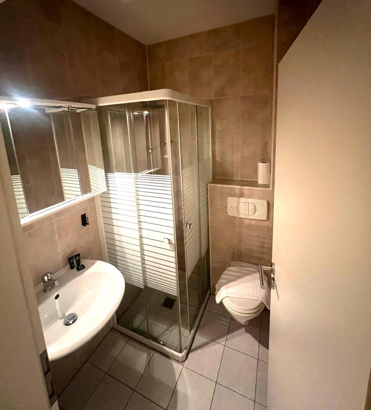 Lessien Hotel Castellana מראה חיצוני תמונה
